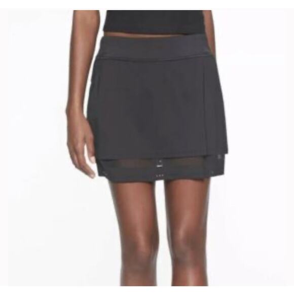 Athleta Black Laser Run Skort Short lined back zip pocket sz M - Picture 1 of 8